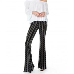 Veronica M fit & flare pants!